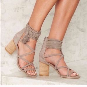 Jeffrey campbel "despina" heel